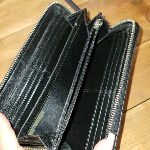 Authentic Coach Wristlet Wallet - Picture 2 of 11